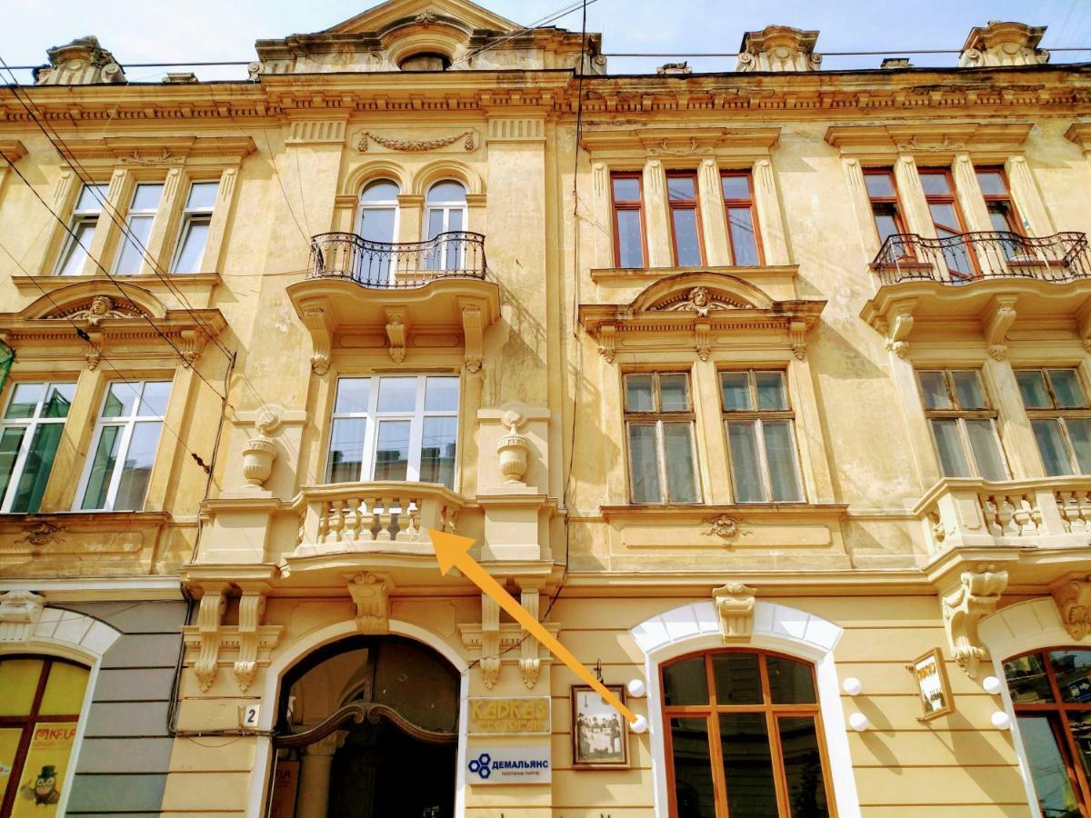 Family Apartments In Lviv Center With Balcony Kültér fotó